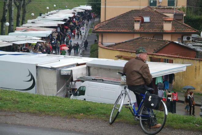 Due mercati straordinari per le feste di Natale 