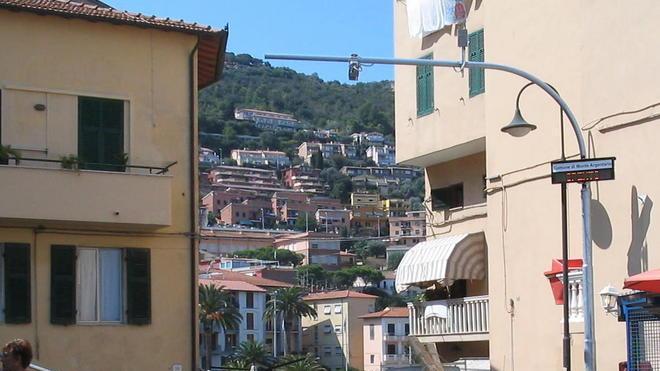 Stop a furti e vandalismi Arrivano 32 telecamere
