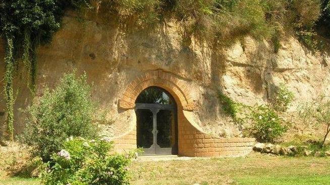 La cava discarica diventa un’oasi