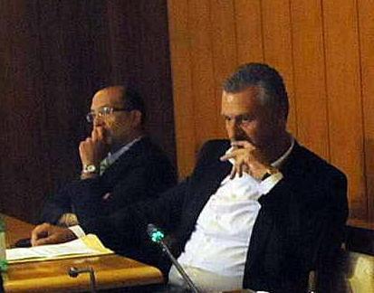 Il Ncd punta sui circoli Fi risponde con i club 