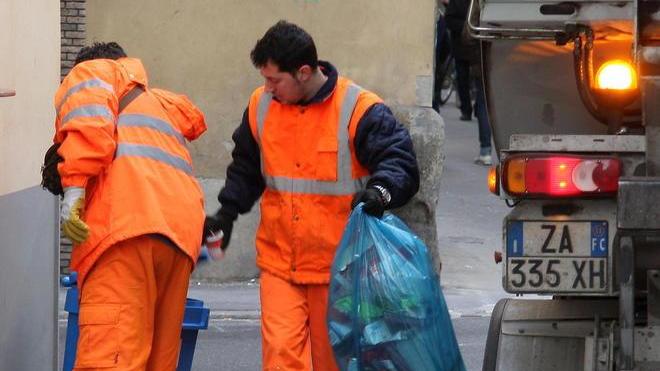 La raccolta dei rifiuti porta a porta anche nella zona sud di Prato