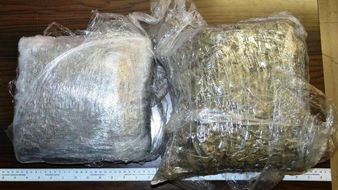 Fermato con quattro chili di marijuana in via Erbosa