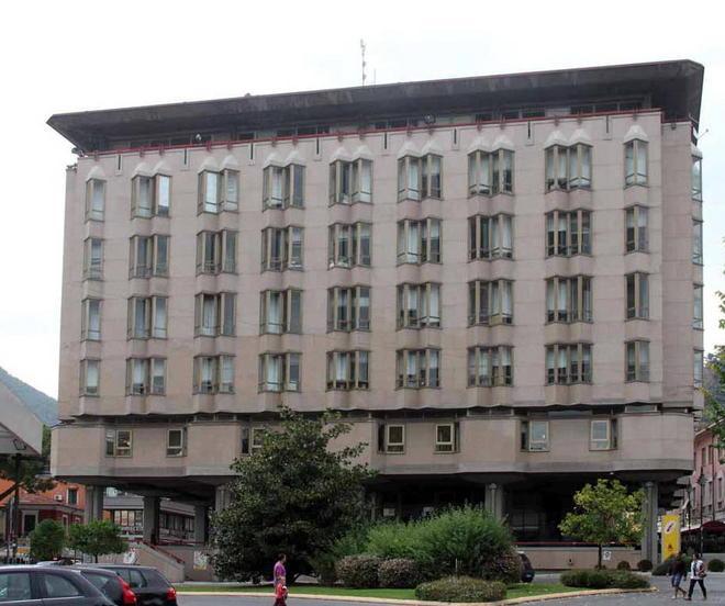 Contratti a termine per vigili e farmacisti e due nuovi dirigenti 