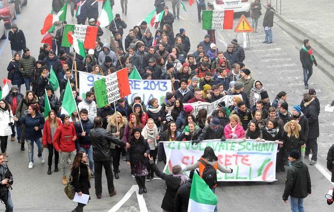 Rissa tra studenti: tre all’ospedale 
