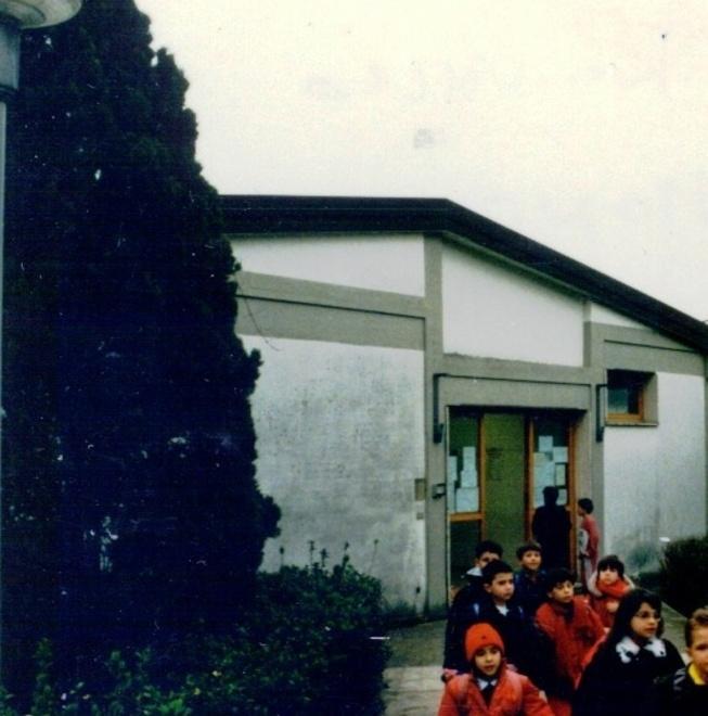 Montemurlo, a scuola si cambiano gli infissi e i bambini battono i denti 