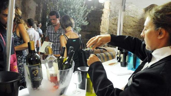 Vinology, nei locali del centro storico di Prato la rassegna enobioitinerante