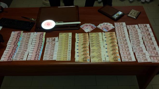 Trovato con 3000 euro di banconote false 