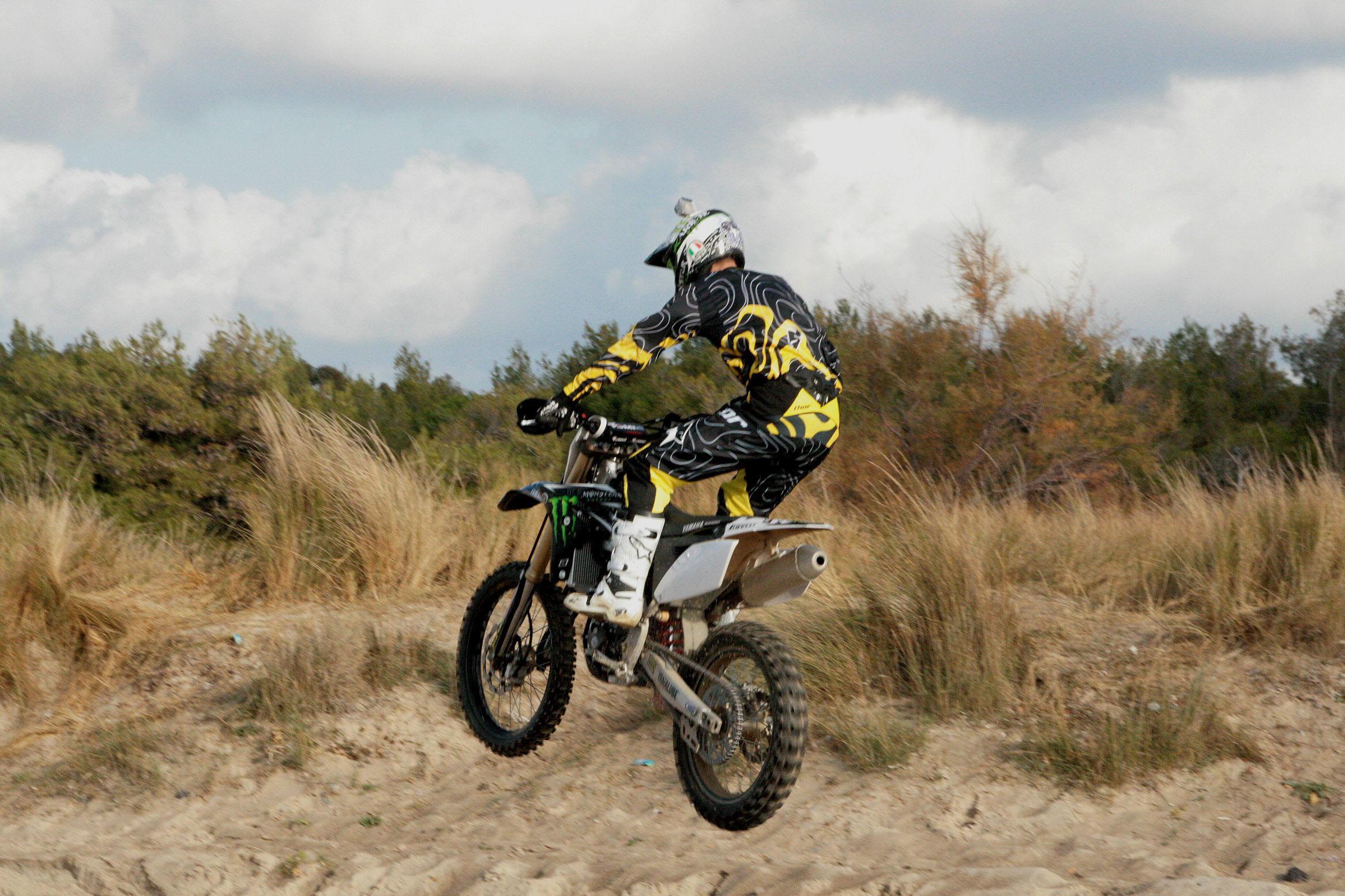 Motocross senza autorizzazione la Forestale blocca il raduno 