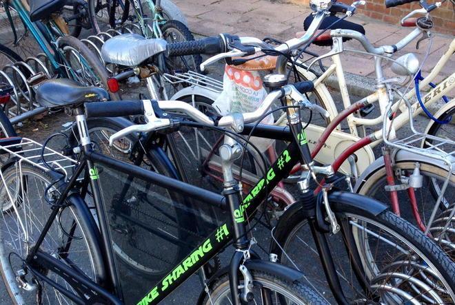Riciclano le bici per darle in affitto gratuito