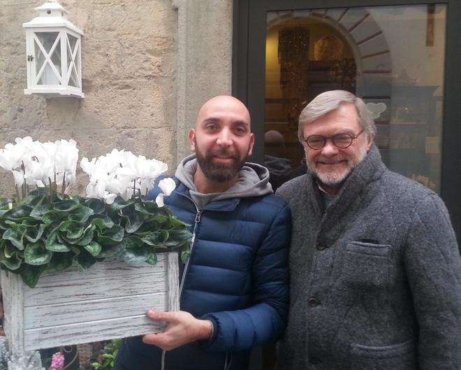 Addobbi floreali e spettacoli nel centro storico di Prato 
