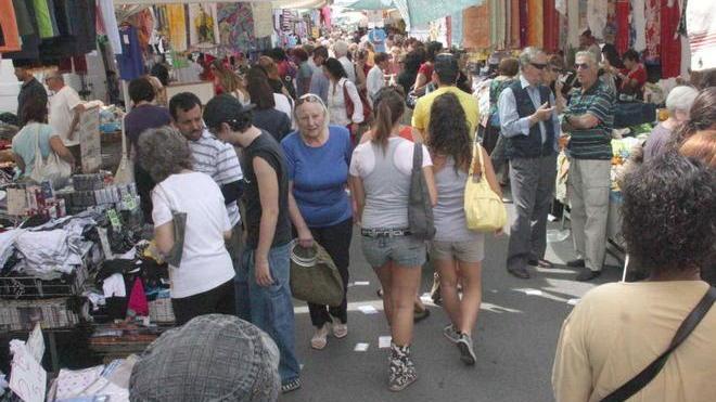 Il Mercatino del venerdì apre anche la domenica