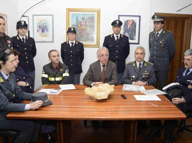 Sequestrati 15mila prodotti fuori regola 