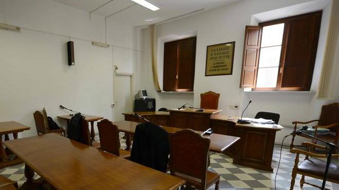 Le aule sono troppo fredde le udienze vengono spostate