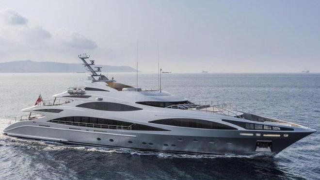Azimut: bene gli ordini per il 2014