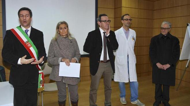 Nuovi strumenti per la Asl donati dal Comitato per la vita