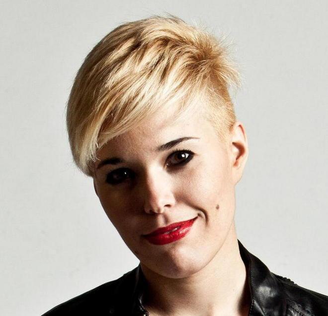 Domenica prossima Giulia in concerto al teatro Politeama 