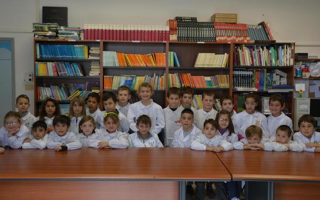 Pace, amore e musica nelle frasi scritte dai bimbi delle scuole 