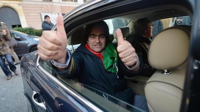 Forconi, arriva Calvani a bordo di una Jaguar