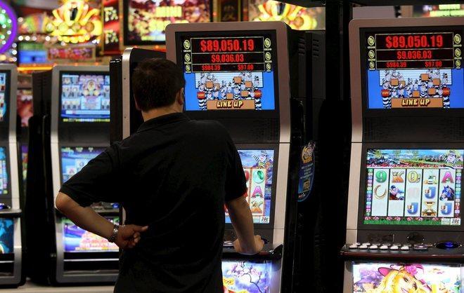 Via le slot machine, meno Tares I titolari dei bar: «No grazie»