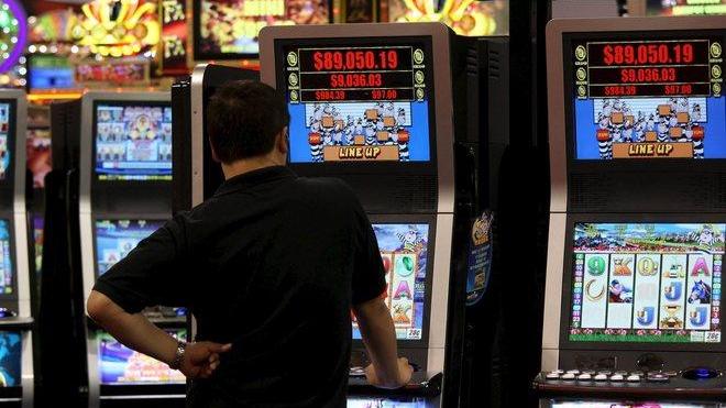 Via le slot machine, meno Tares I titolari dei bar: «No grazie»