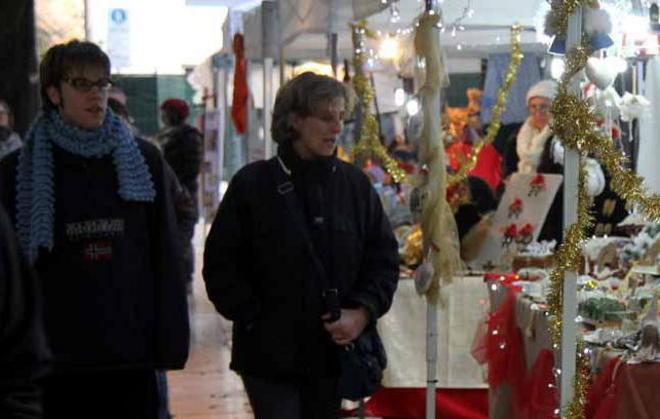 Mercato hobbistico: per Natale il trionfo della creatività 