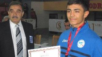 Boxe, i guantoni d’oro del minimosca Cappai