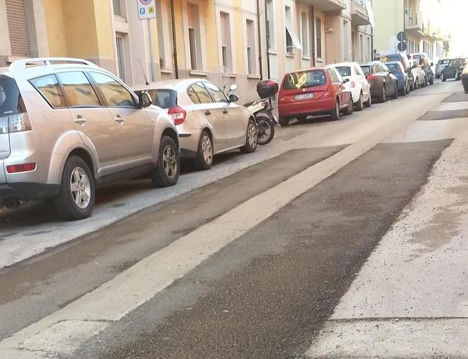Buche e tombini: pericoli su due ruote