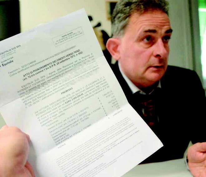 «Mi chiedono due milioni di euro ma io non li conosco» 
