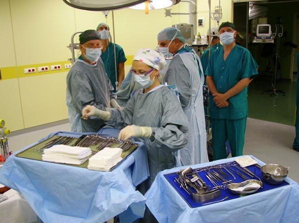 Chirurgia di alto livello all’Asl 3 per operare le appendiciti