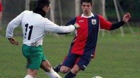 Lucchese, preso il centrocampista Floris mentre l’attaccante De Luca è a un passo