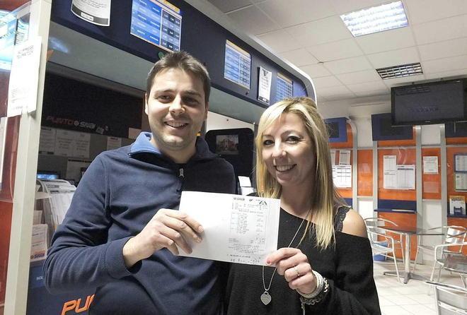 Perde la schedina vincente, ma la ritrova grazie al barista...