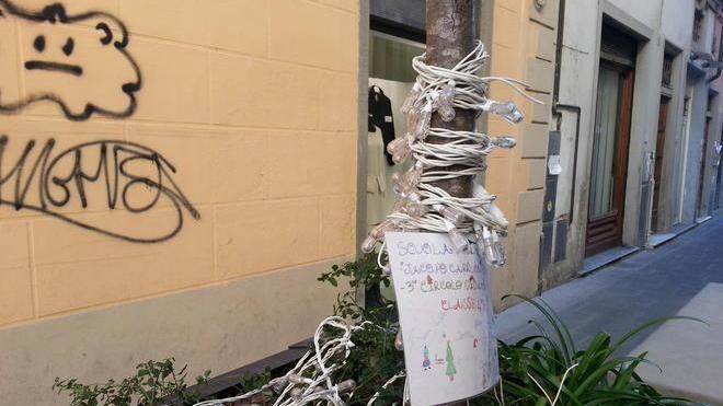 Vandali, ladri e incivili scatenati in centro a Empoli