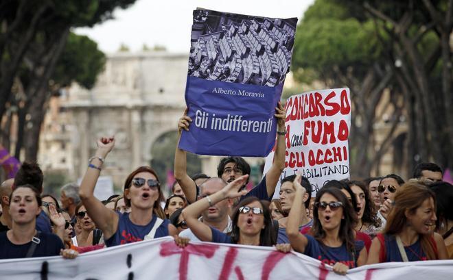 Dirigenti scolastici e sindacati chiedono garanzie per gli stipendi degli insegnanti 