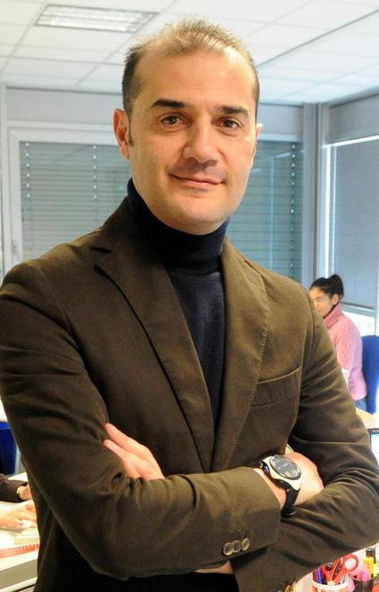 I commercianti di via Pacini chiedono i tavolini esterni