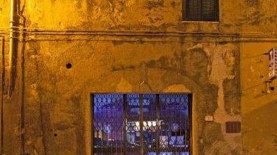Muore per un malore al bar Paese in lutto per “il pepaio”