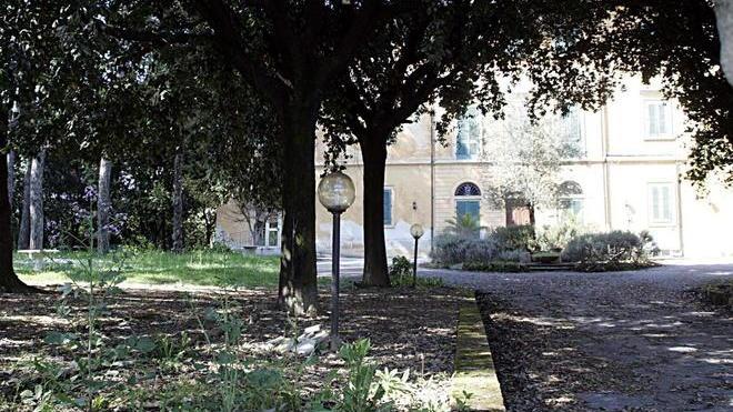 Affitto caro, no al nuovo commissariato