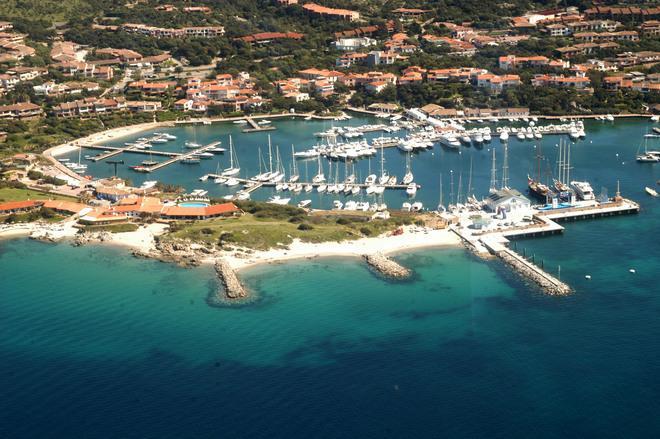 Abusi edilizi a Porto Rotondo, Fiordalisi sequestra villa Swarovski 