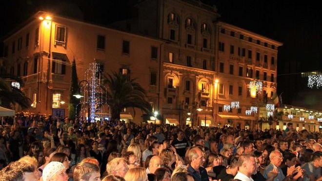 Piazza “Bella da morire” nella notte di San Silvestro