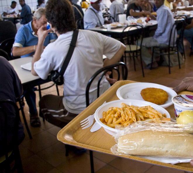 Centinaia di famiglie senza soldi per mangiare 