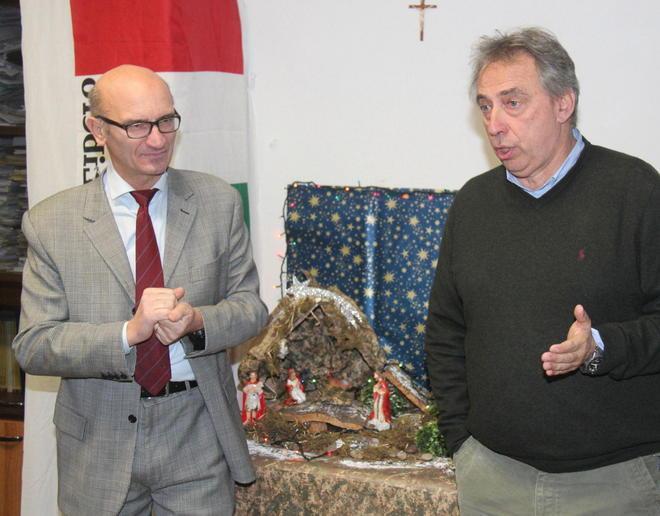 Cosimi-Ciacchini, pace davanti al presepe