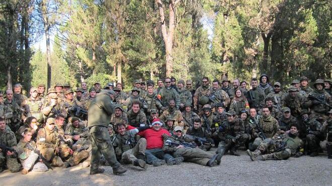 Gli Heavy Seals raccolgono soldi per l’ospedale Meyer