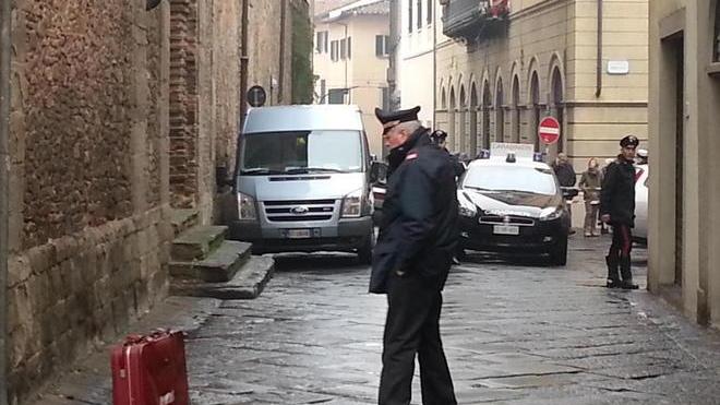 Evacuati mercato, negozi e abitazioni