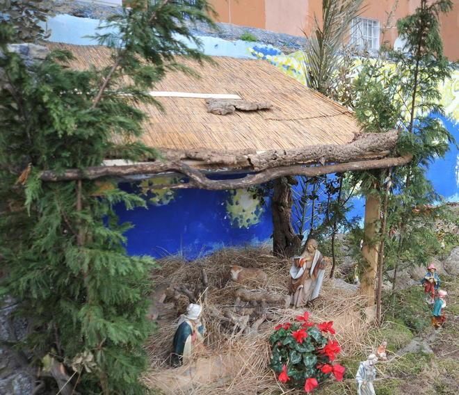 Caccia alla statuetta, il festival dei presepi accende il Natale 