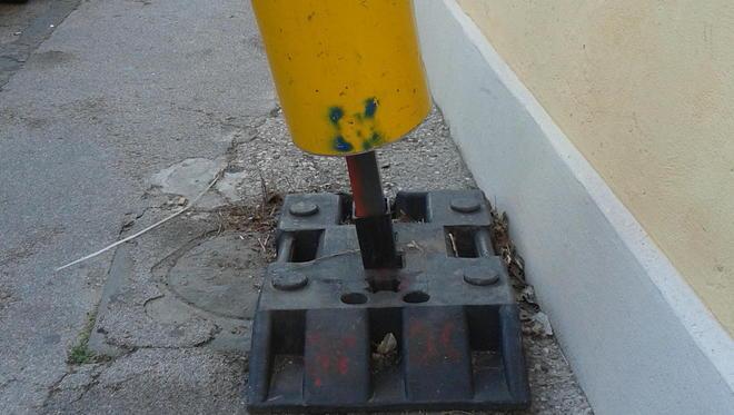 Il cartello di pericolo è sempre lì