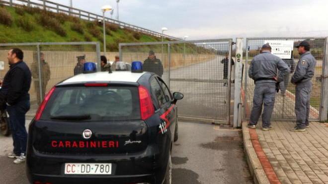 Ippodromo dei Pini, cancelli sbarrati per gli allevatori
