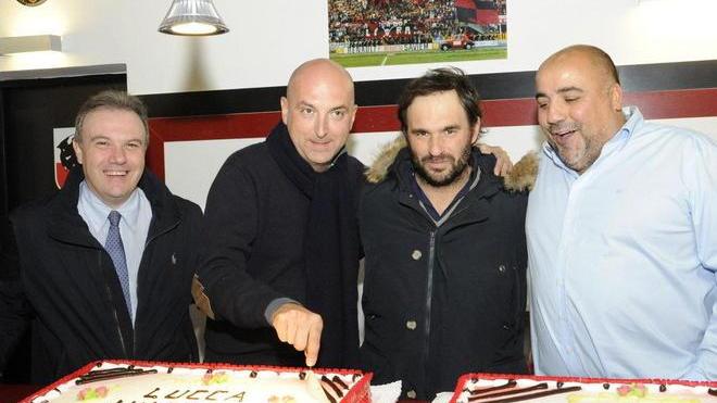 Salta la cena di fine anno del Lucca United