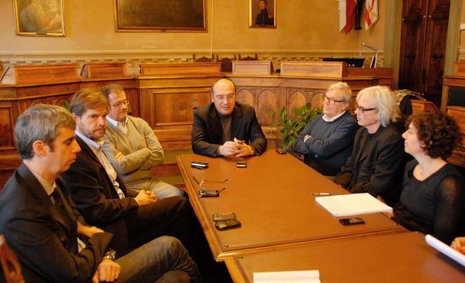 Caso Torre Mozza, la giunta fa quadrato. Il sindaco conferma la fiducia a Francini 