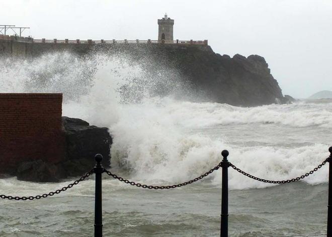 Temporali e vento forte, all'Elba Natale all'insegna del maltempo 