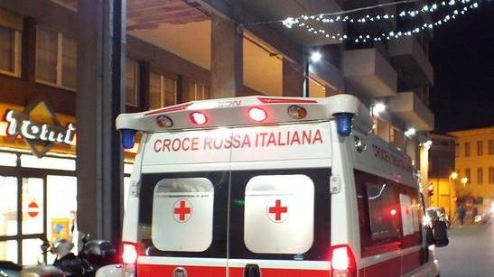 Anziana trovata morta in casa dalla nipote e dai pompieri