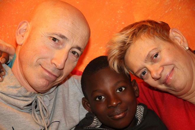 Adozioni in Africa, la storia della famiglia Massai 